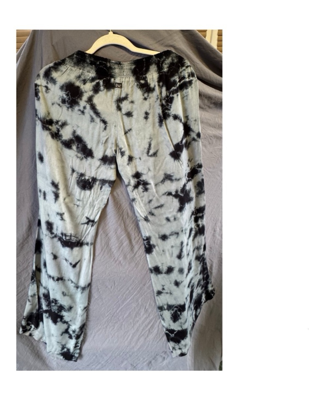 Billabong tie-dye pants